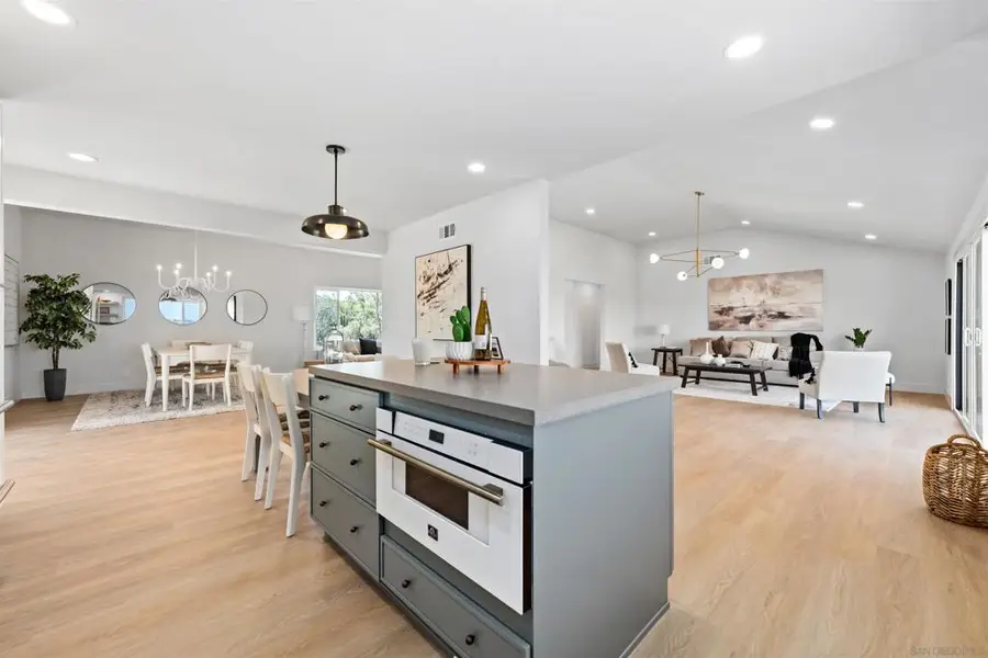 37285 Avenida Bravura, Temecula, CA 92592 - Image #3