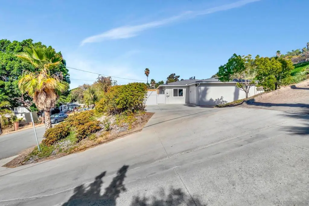 9188 Valencia St, Spring Valley, CA 91977 - Image #1