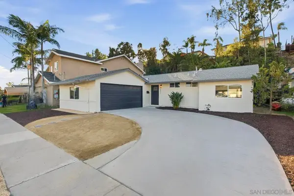 6272 S Lake Ct, San Diego, CA 92119