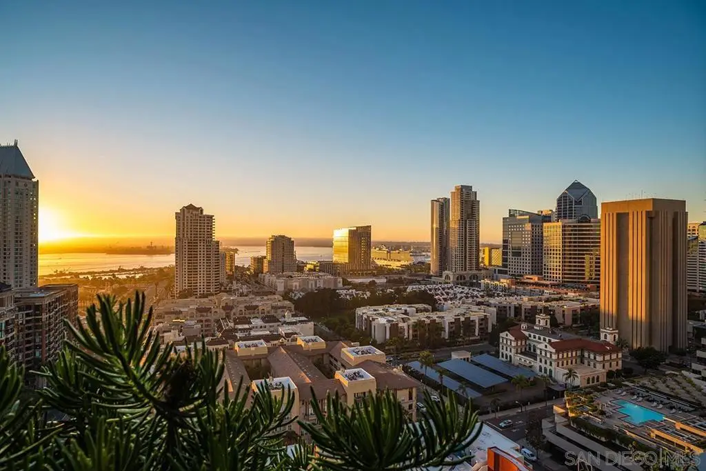 645 Front St #2102, San Diego, CA 92101 - #1