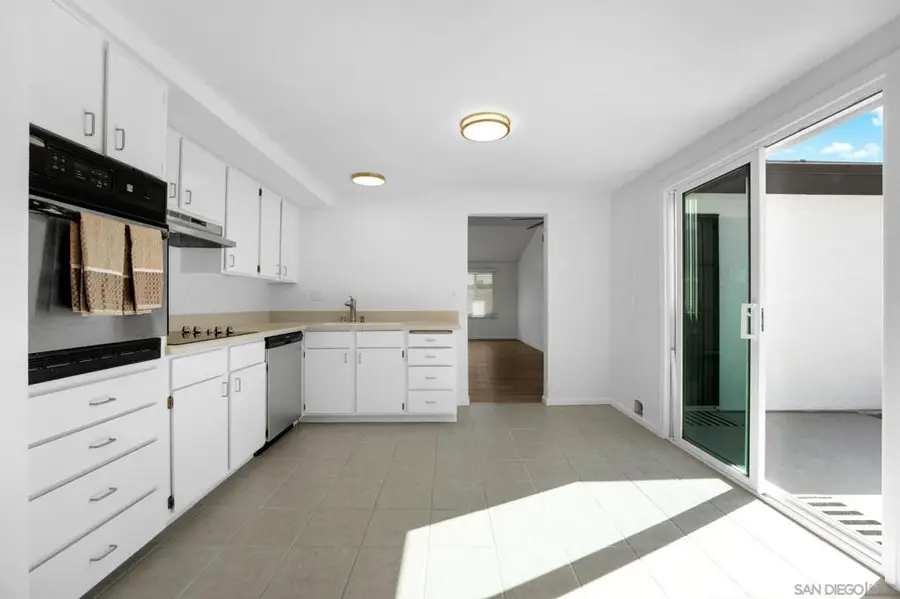 8937 Hammond Dr, San Diego, CA 92123 - Image #3