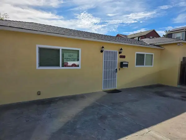 7175 Stanford Ave, La Mesa, CA 91942
