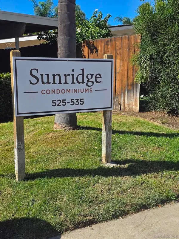 525 N Beech St #23, Escondido, CA 92025