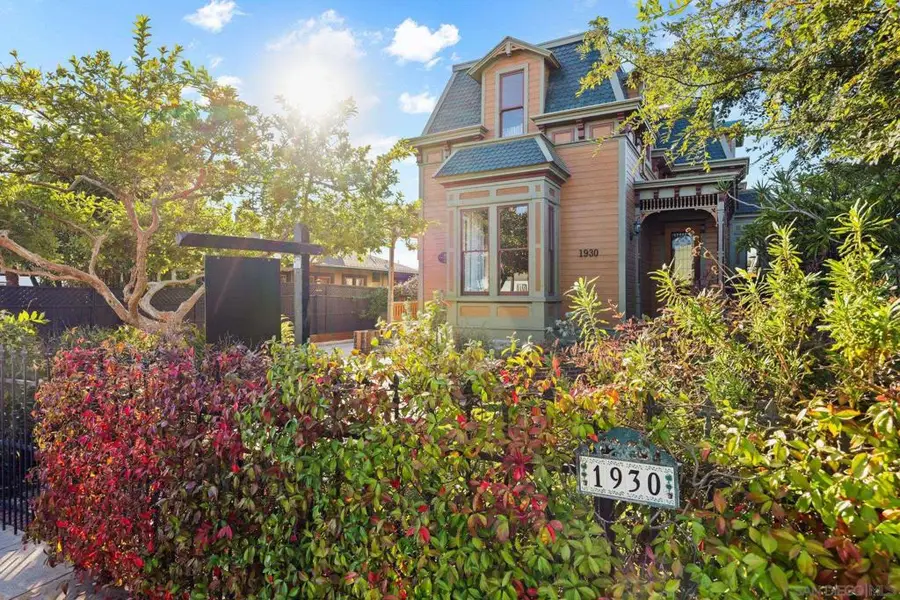 4582 Mercurio St, San Diego, CA 92130 - Image #2