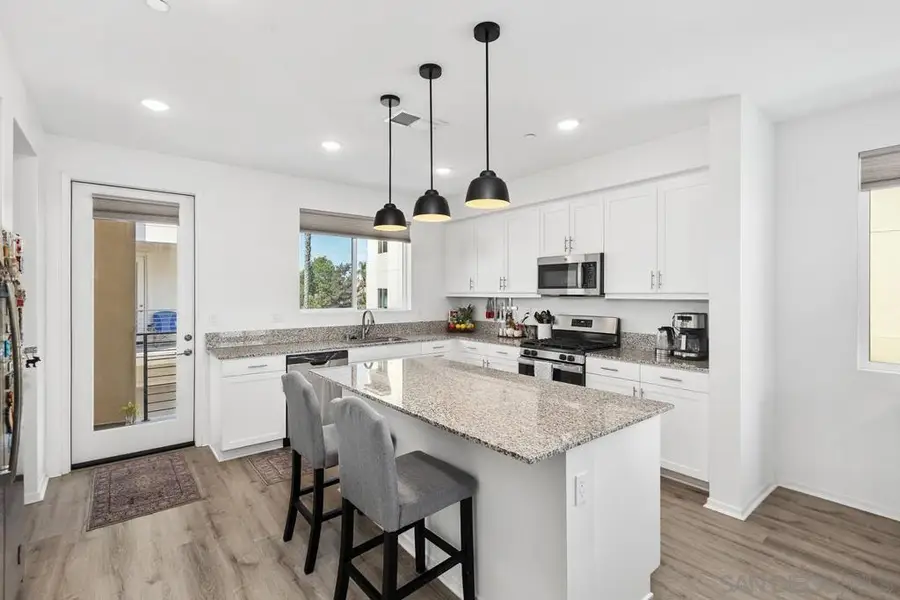 5405 Beach Bluff Ln #224, San Diego, CA 92154 - Image #2