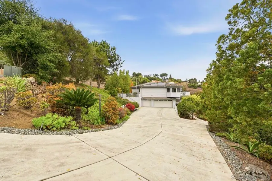 3132 Don Rolando, Escondido, CA 92025 - Image #2