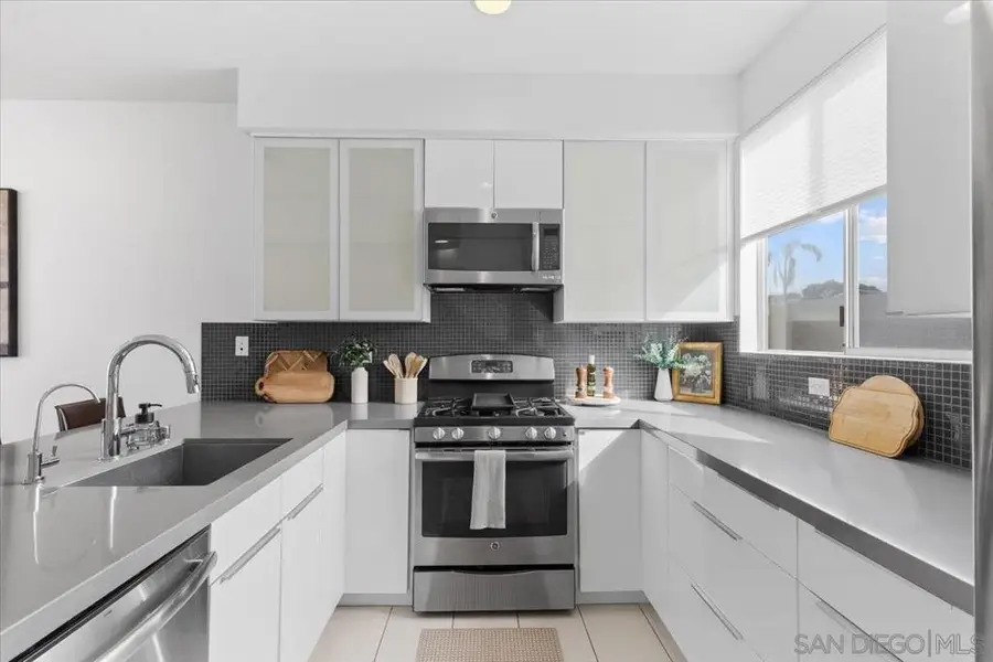 4177 Voltaire, San Diego, CA 92107 - Image #2