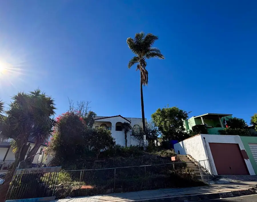 346 Olivewood Ter, San Diego, CA 92113 - Image #2