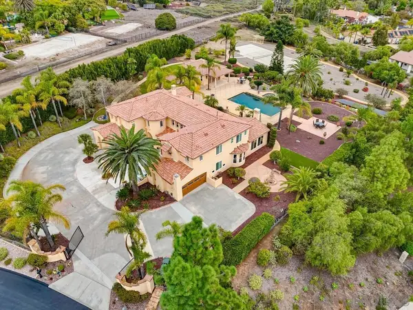 13665 White Rock Station Rd, Poway, CA 92064