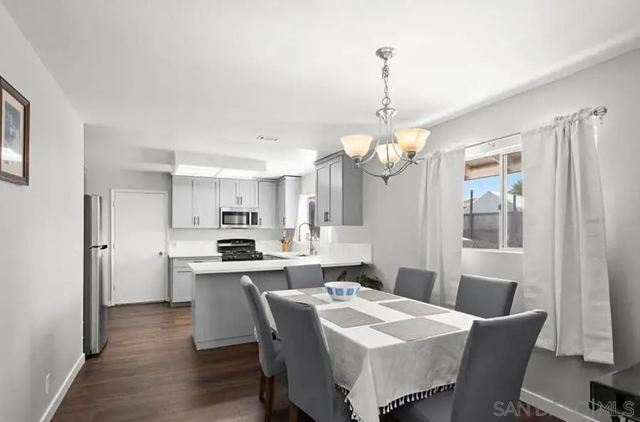 2245 S Lanoitan Ave, National City, CA 91950 - Image #2