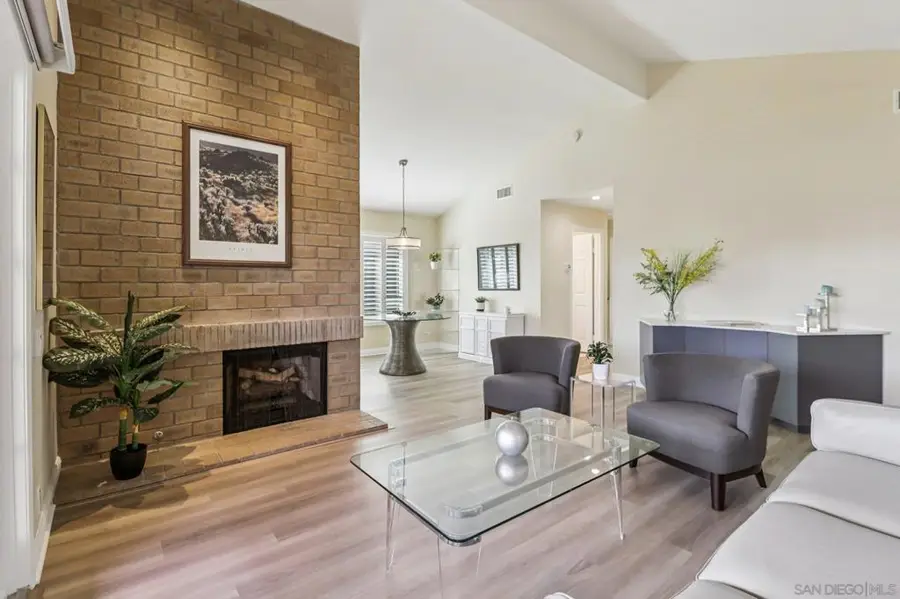 6038 Cirrus St, San Diego, CA 92110 - Image #2