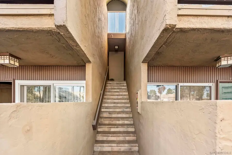 3456 Castle Glen Dr #290, San Diego, CA 92123 - Image #2