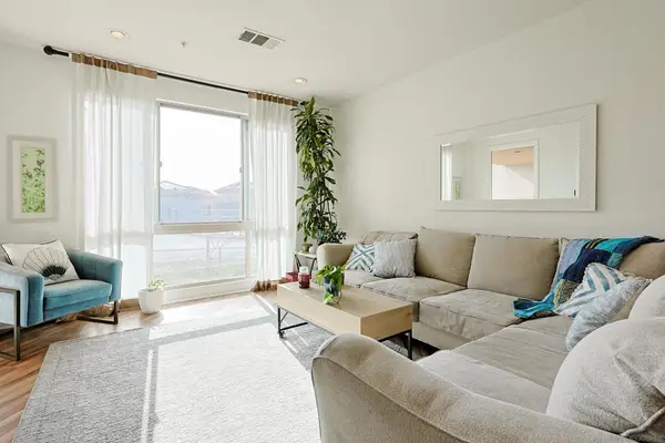 3887 Pell Place #229, San Diego, CA 92130