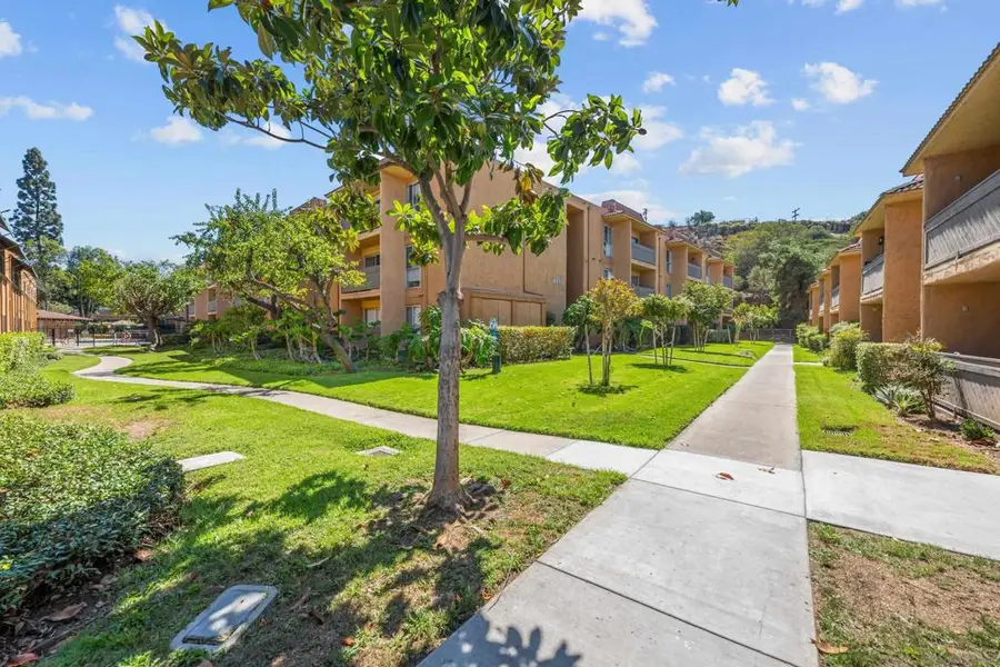 6911 Alvarado Rd #20, San Diego, CA 92120 - Image #2