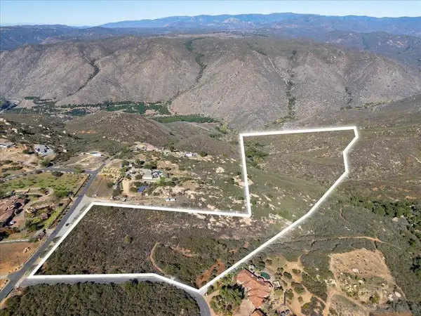 Downs Way, Ramona, CA 92065