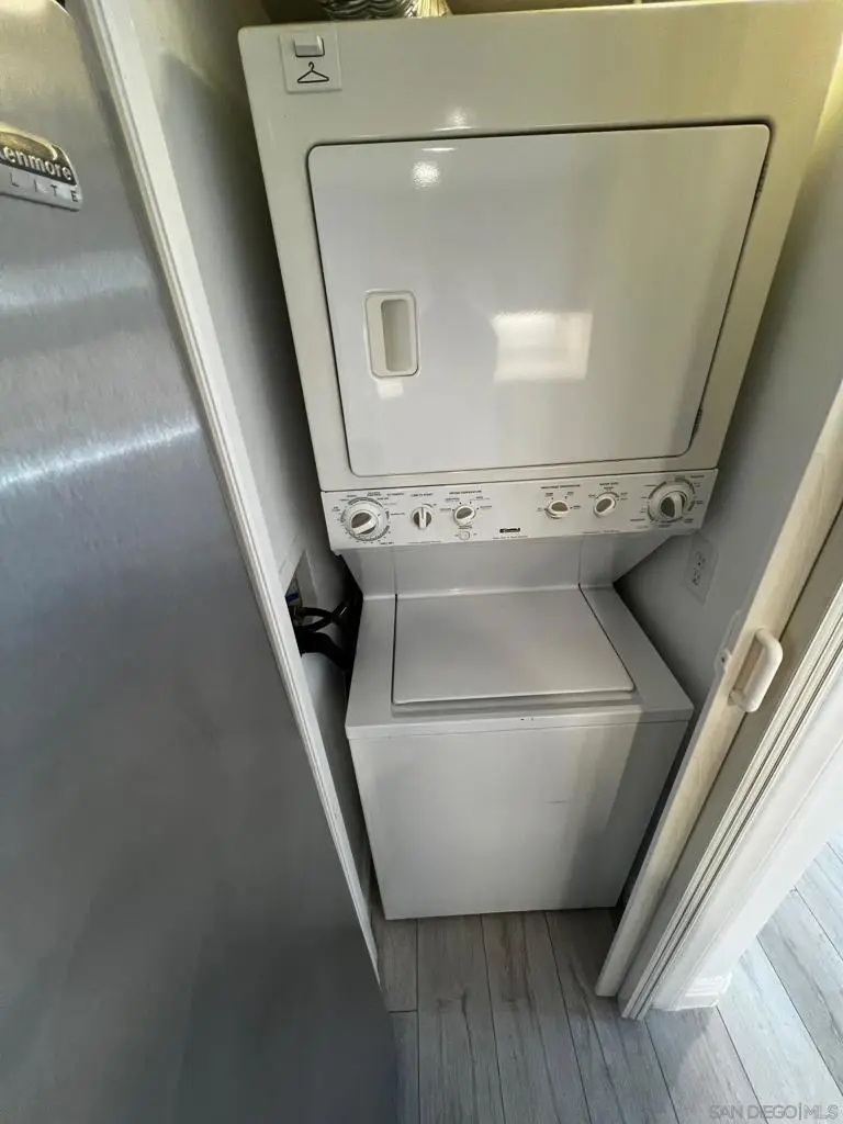 3979 Nobel Dr #305, San Diego, CA 92122 - Image #1