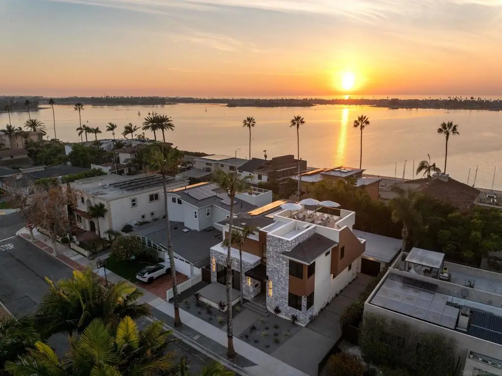 3616 Buena Vista St, San Diego, CA 92109 - #1