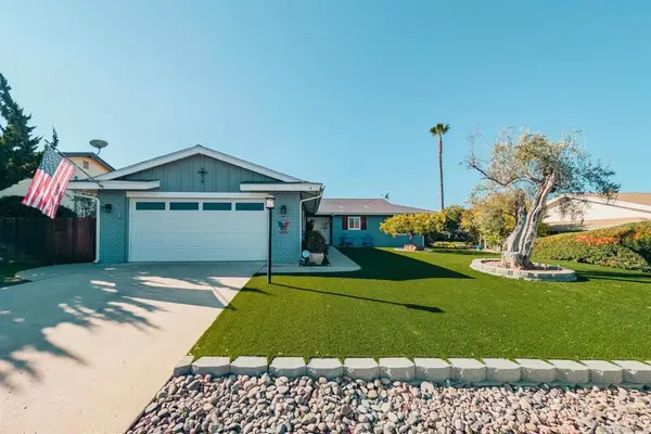 16482 Roca Dr, San Diego, CA 92128