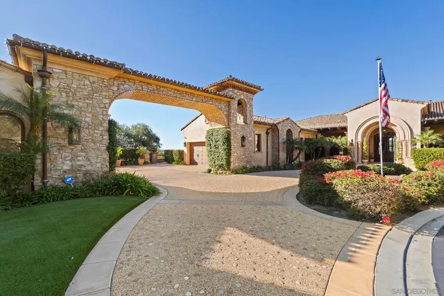 18486 Via Candela, Rancho Santa Fe, CA 92091 - #3
