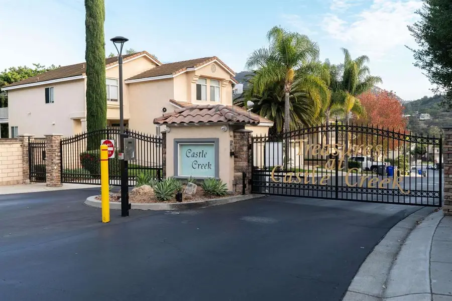 29747 Circle R Ct, Escondido, CA 92026 - Image #2