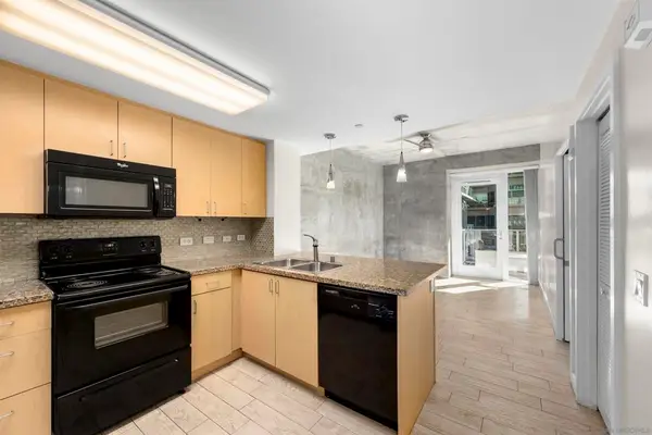 1080 Park Blvd #303, San Diego, CA 92101