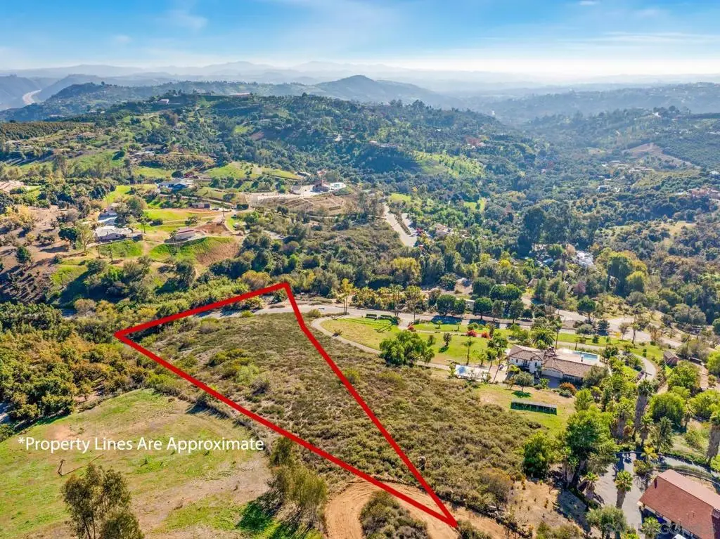 3770 Peony Dr, Fallbrook, CA 92028 - #1