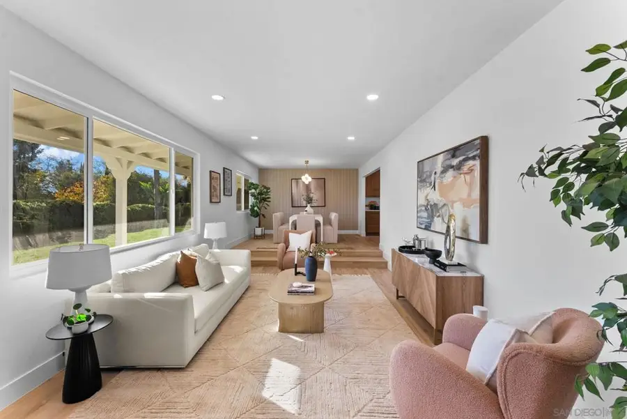 958 Berkshire Ct, Escondido, CA 92025 - Image #3