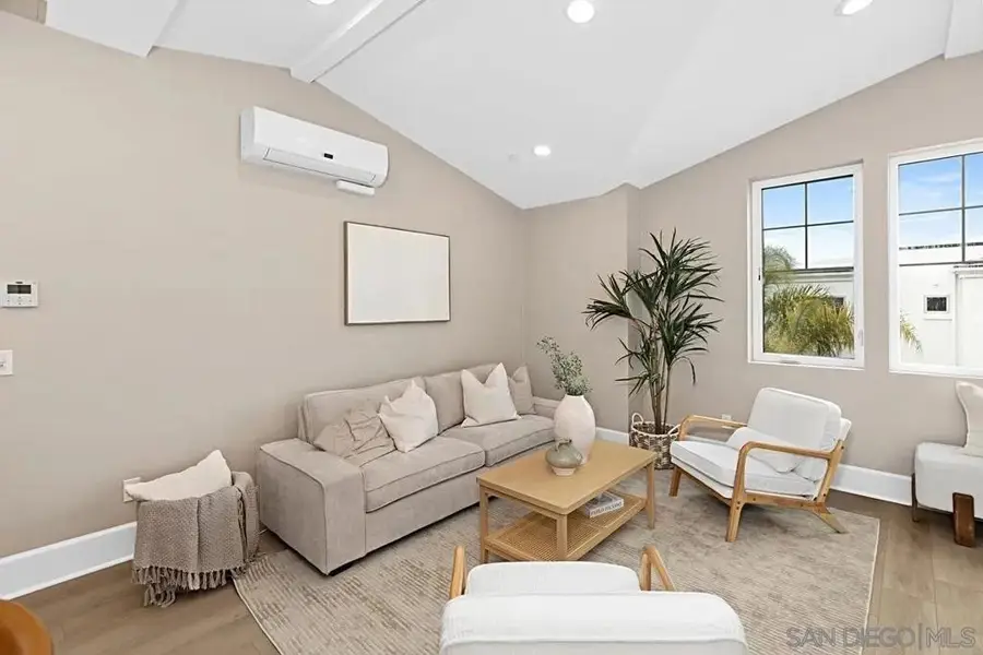 819 Kennebeck Ct, San Diego, CA 92109 - #3