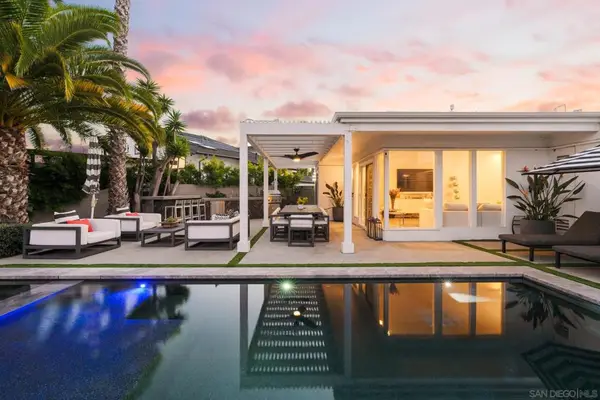 7026 Estrella De Mar Rd, Carlsbad, CA 92009