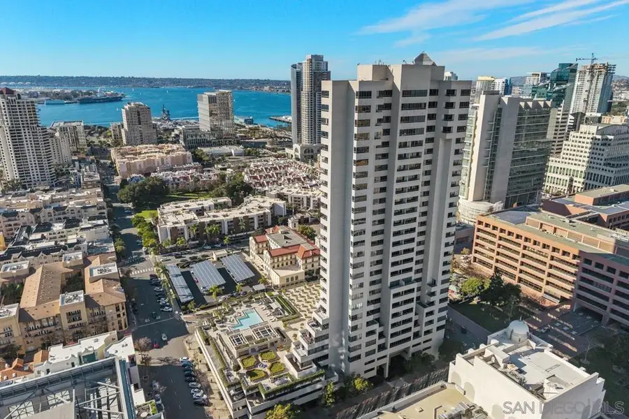 700 Front St #2701, San Diego, CA 92101 - Image #2