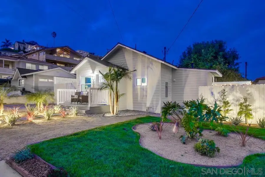 3122 Newell St, San Diego, CA 92106 - Image #2