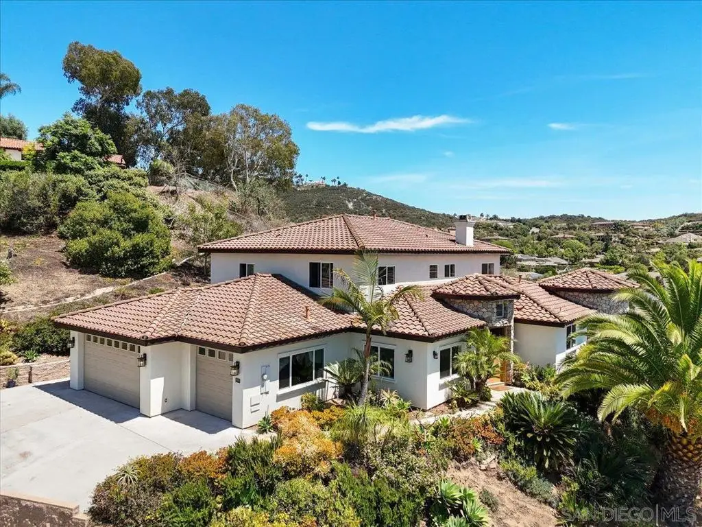 2342 Carioca Pl, Vista, CA 92084 - #1