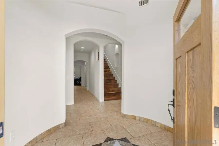 2342 Carioca Pl, Vista, CA 92084 - #3