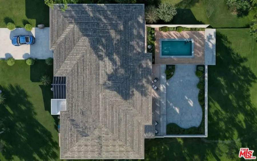 5332 Leghorn Avenue, Sherman Oaks, CA 91401 - #3