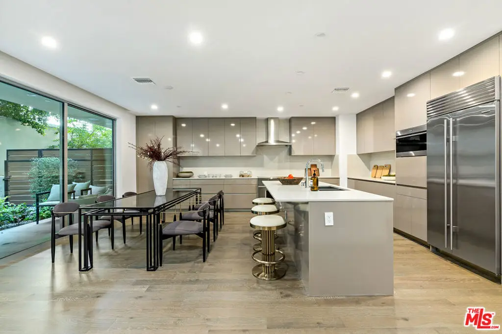 728 N Sweetzer Avenue #109, Los Angeles, CA 90069 - Image #1