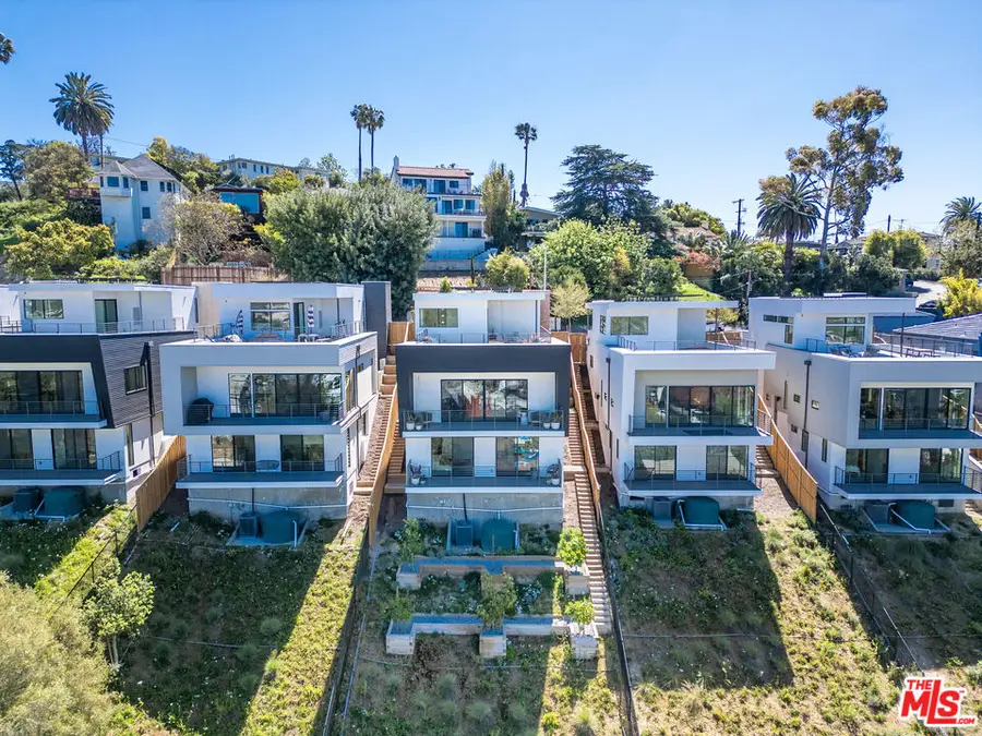 1633 N Bruce Court, Los Angeles, CA 90026 - #2