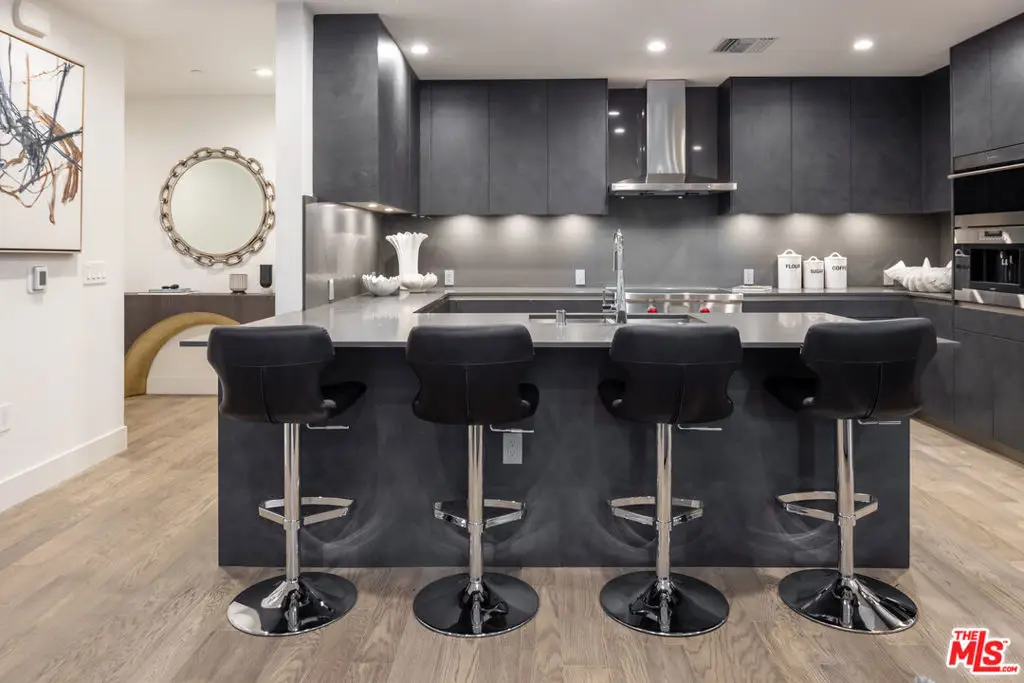 728 N Sweetzer Avenue #315, Los Angeles, CA 90069 - #1