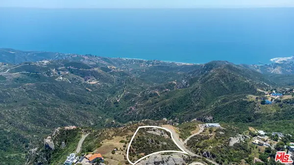 1 Piuma Road, Malibu, CA 90265