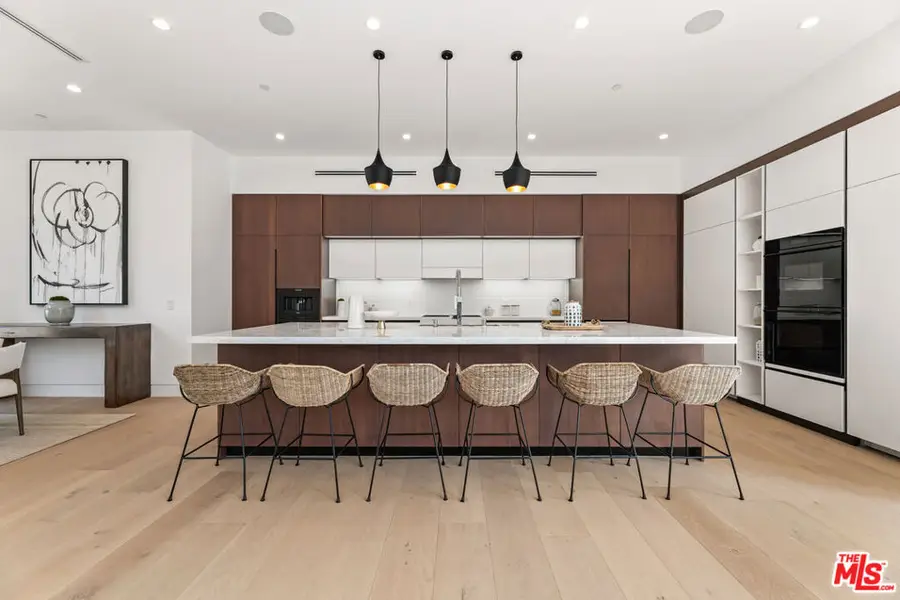 12119 Travis Street, Los Angeles, CA 90049 - #3