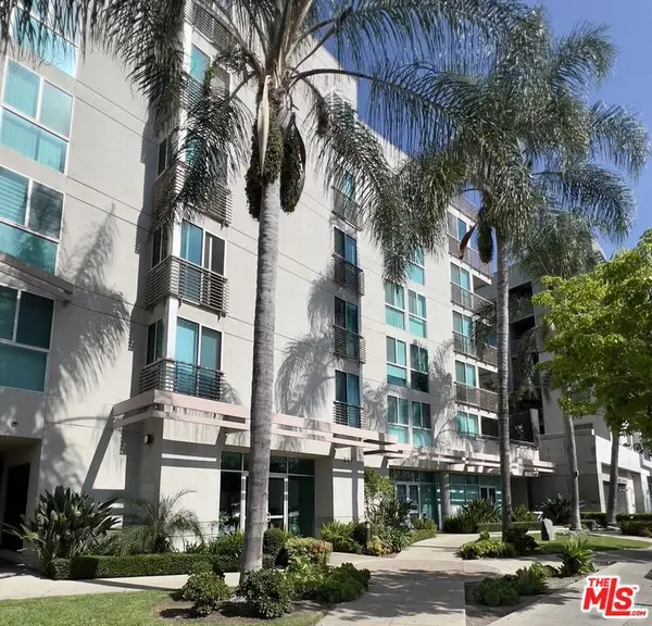 267 S San Pedro Street #221, Los Angeles, CA 90012