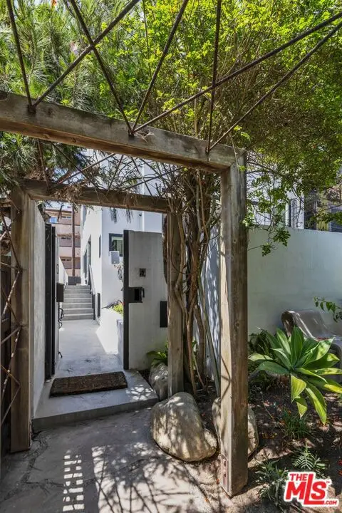 15 Reef Street, Marina Del Rey, CA 90292 - Image #3