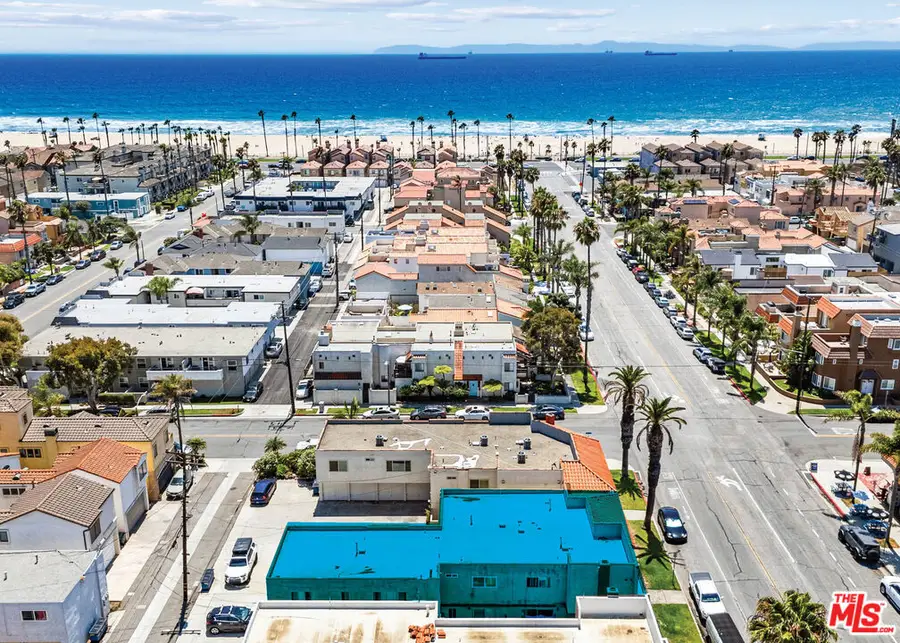 306 17th Street, Huntington Beach, CA 92648 - Image #2
