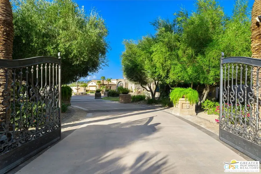 32 Clancy Lane, Rancho Mirage, CA 92270 - #3