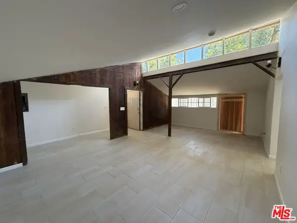9029 Wildwood Avenue, Sun Valley, CA 91352