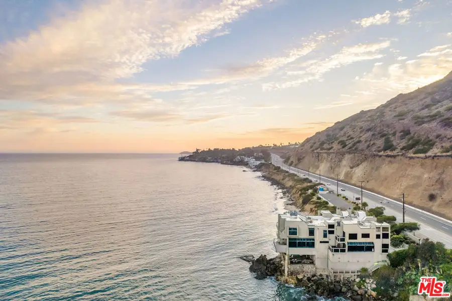 26174 Pacific Coast Highway, Malibu, CA 90265 - #2
