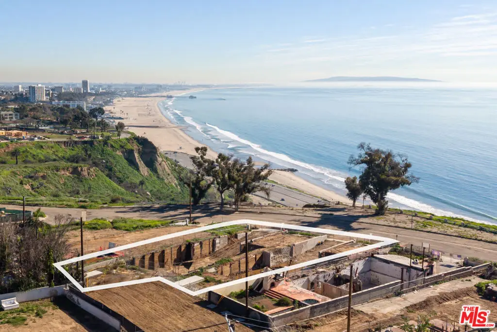 15519 Via De Las Olas, Pacific Palisades, CA 90272 - #1