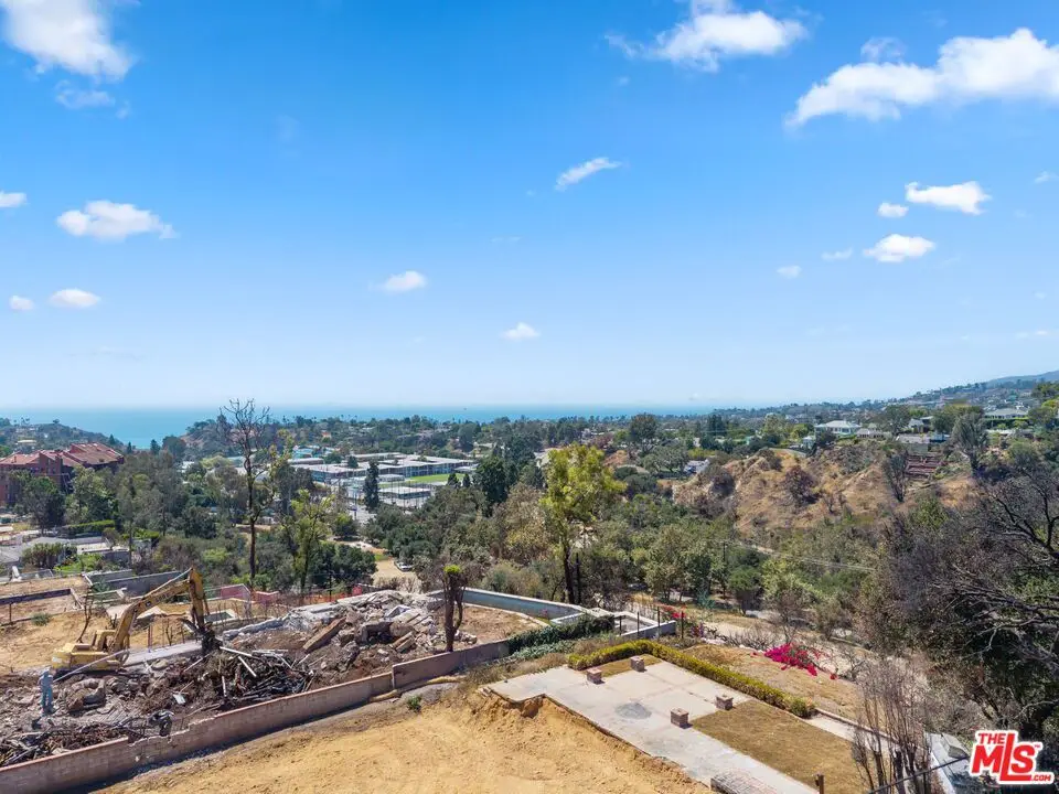 1225 Rimmer Avenue, Pacific Palisades, CA 90272 - #1