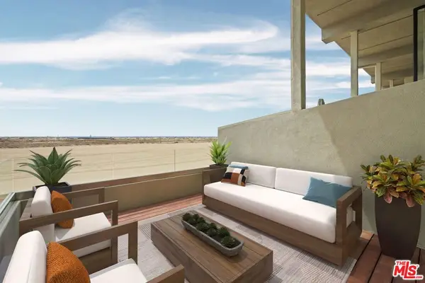 6 Voyage Street #108, Marina Del Rey, CA 90292