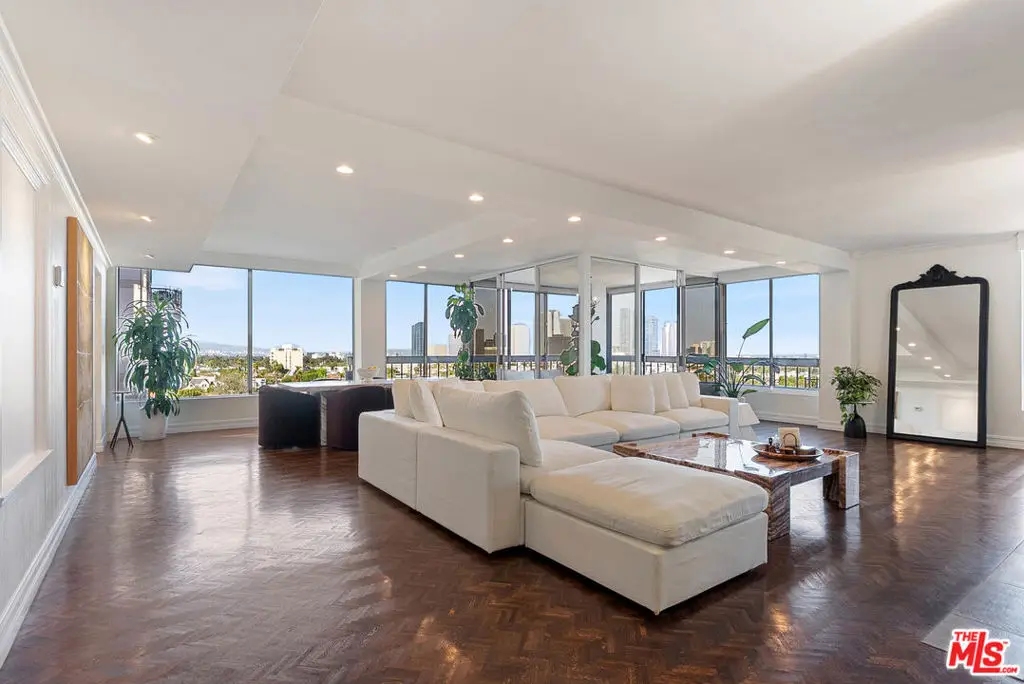 10590 Wilshire Boulevard #1502, Los Angeles, CA 90024 - Image #1