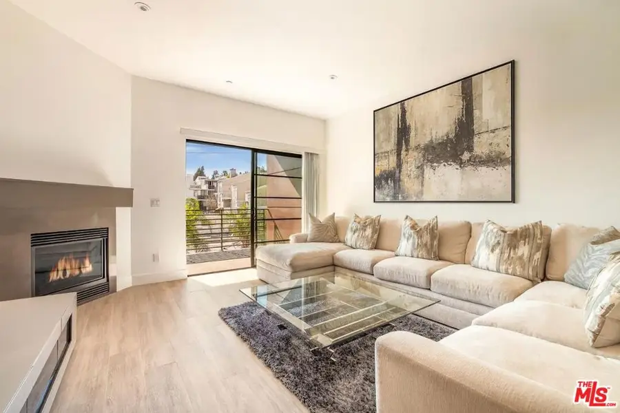 8788 Shoreham Drive #43, West Hollywood, CA 90069 - Image #3